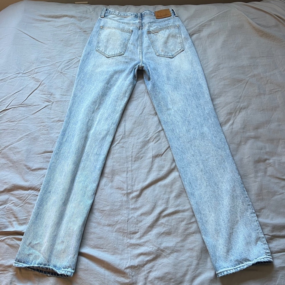 DENIM FORUM Jeans Womens Size 25x32 The Joni‎ High Rise Loose Ripped Light Wash